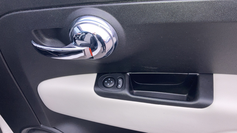 Fiat 500 1.0 Mild Hybrid Dolcevita [Part Leather] 3dr Petrol Hatchback